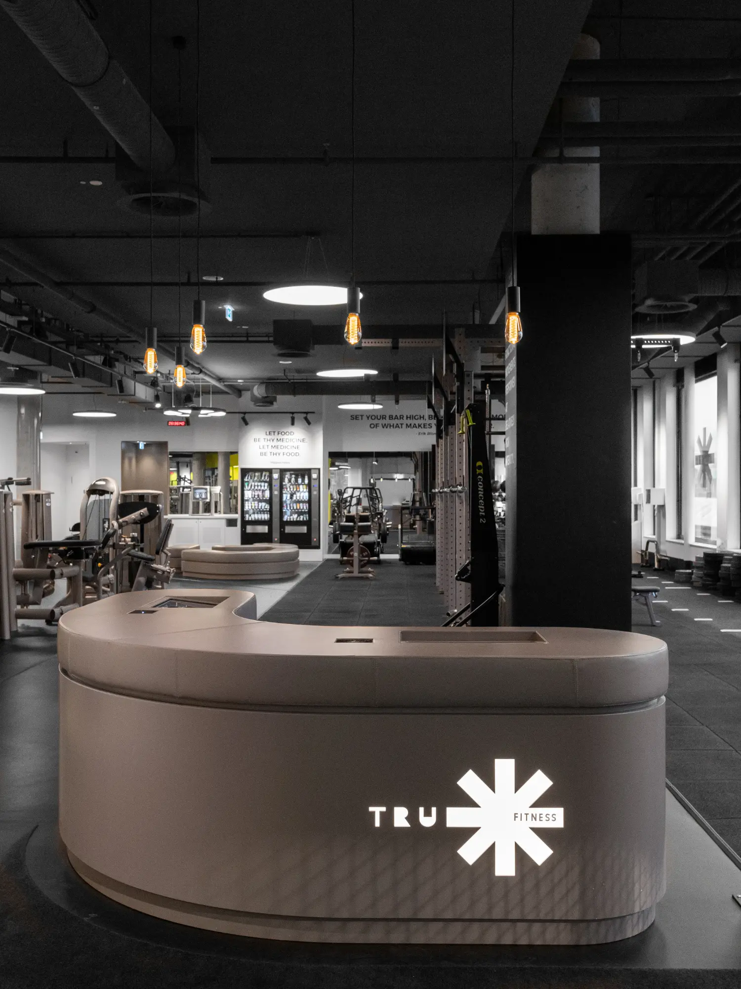 Bild TRU Fitness Tresen