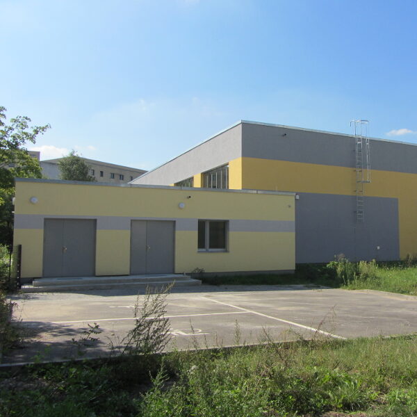 Bild 2 Sporthalle Feldberger Ring