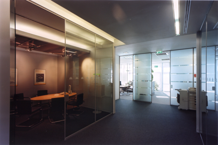 Neubau Immobilienzentrum