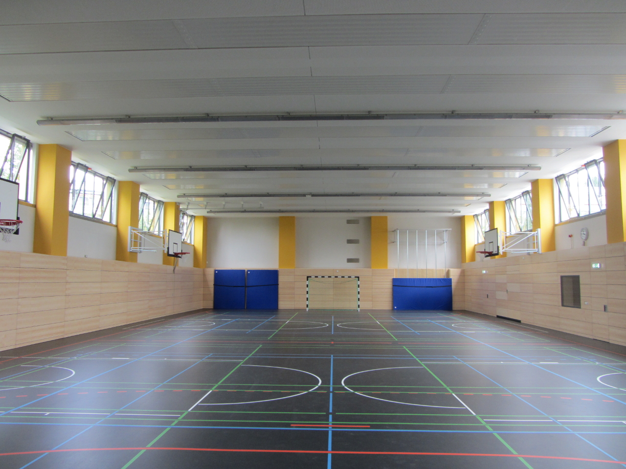 Sanierung Sporthalle Berlin – Feldberger Ring